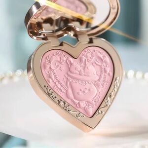 Flower Knows Velvet Blush shade 02 Never’s Shop Collection